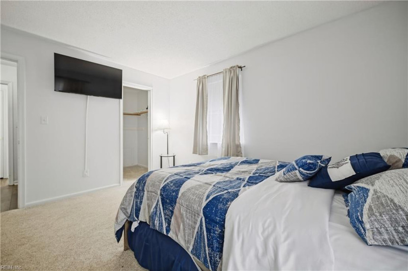 Photo 19 of 28 residential for sale in Newport News virginia