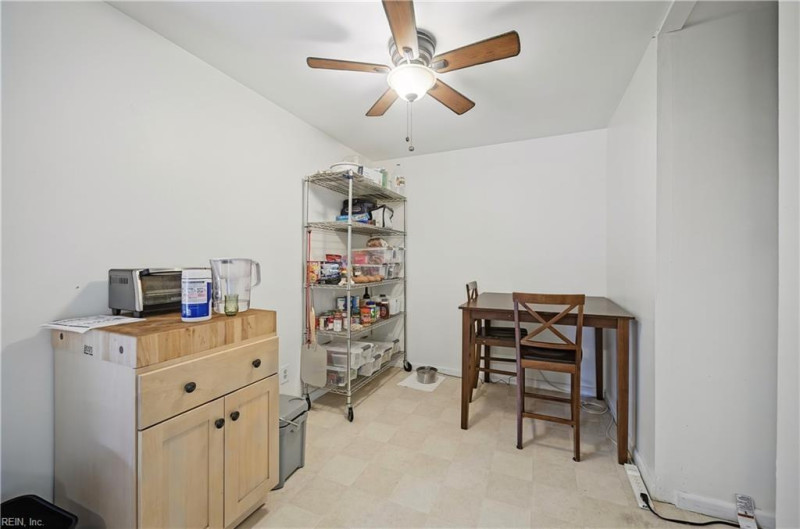 Photo 11 of 30 residential for sale in Norfolk virginia