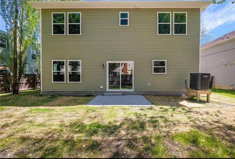 Photo 4 of 15 residential for sale in Chesapeake virginia Photo 4 of 15 residential for sale in Chesapeake virginia