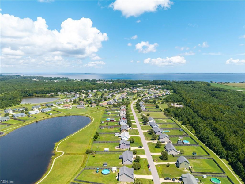 Photo 31 of 37 residential for sale in Currituck County virginia Photo 31 of 37 residential for sale in Currituck County virginia
