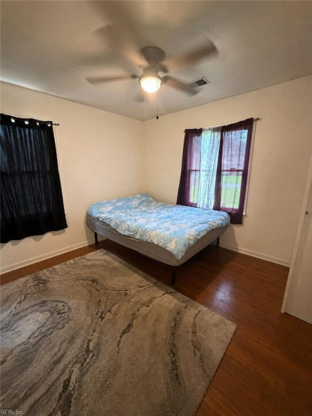 Photo 6 of 15 residential for sale in Suffolk virginia