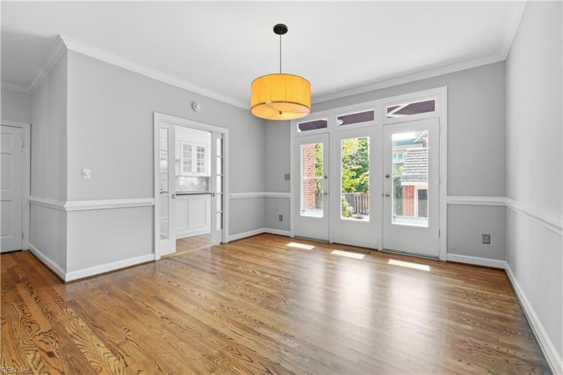 Photo 13 of 50 residential for sale in Norfolk virginia