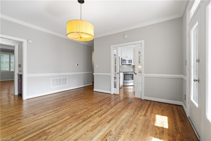 Photo 15 of 50 residential for sale in Norfolk virginia