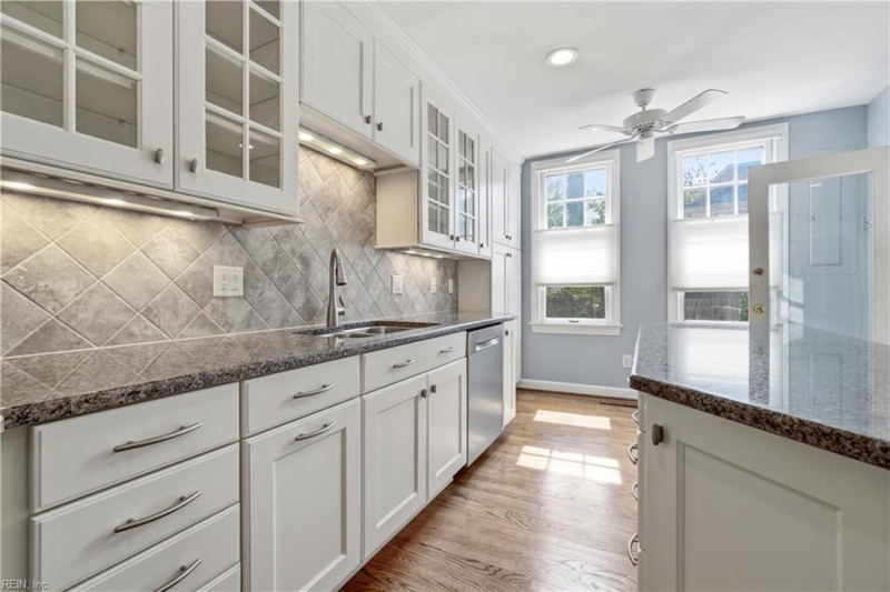 Photo 20 of 50 residential for sale in Norfolk virginia