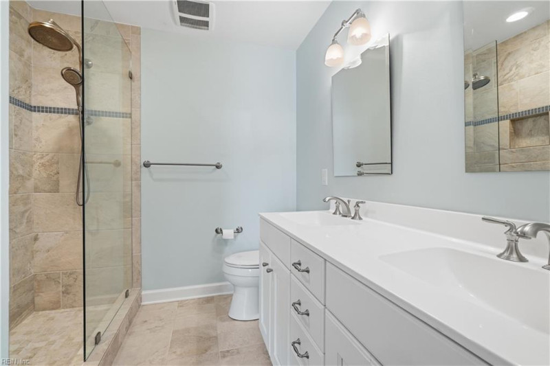 Photo 26 of 50 residential for sale in Norfolk virginia