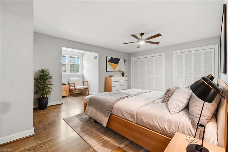 Photo 35 of 50 residential for sale in Norfolk virginia
