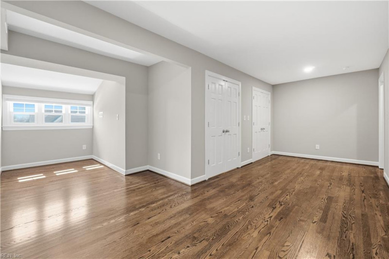 Photo 41 of 50 residential for sale in Norfolk virginia