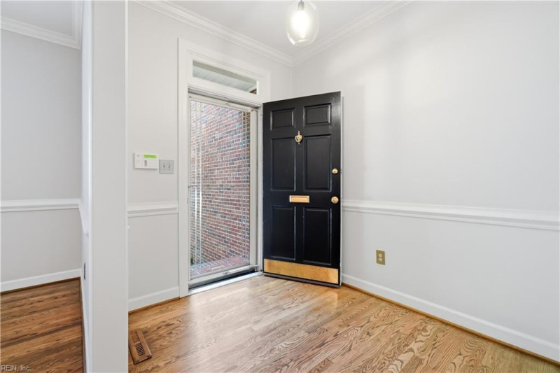 Photo 5 of 50 residential for sale in Norfolk virginia