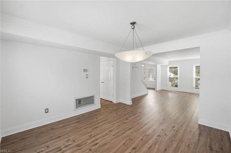 Photo 10 of 50 residential for sale in Virginia Beach virginia