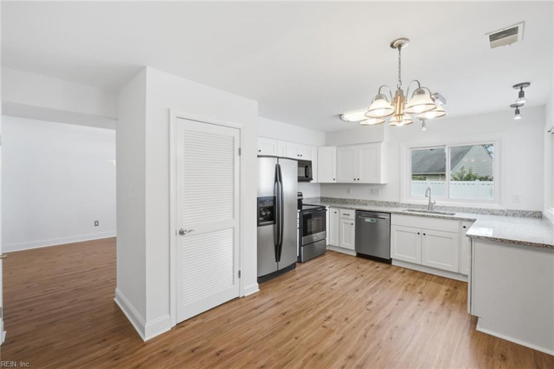 Photo 27 of 50 residential for sale in Virginia Beach virginia