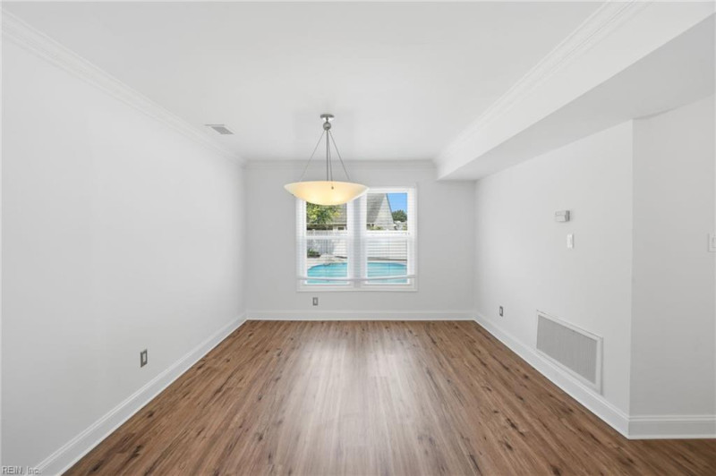 Photo 34 of 50 residential for sale in Virginia Beach virginia