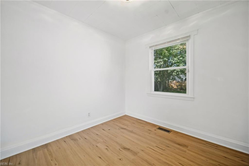 Photo 16 of 42 residential for sale in Norfolk virginia Photo 16 of 42 residential for sale in Norfolk virginia