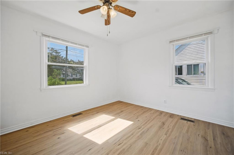 Photo 23 of 42 residential for sale in Norfolk virginia Photo 23 of 42 residential for sale in Norfolk virginia