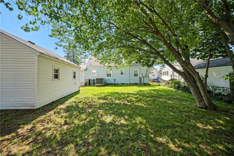 Photo 8 of 42 residential for sale in Norfolk virginia Photo 8 of 42 residential for sale in Norfolk virginia