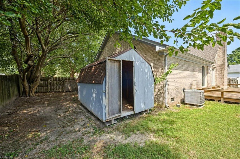 Photo 42 of 45 residential for sale in Chesapeake virginia Photo 42 of 45 residential for sale in Chesapeake virginia