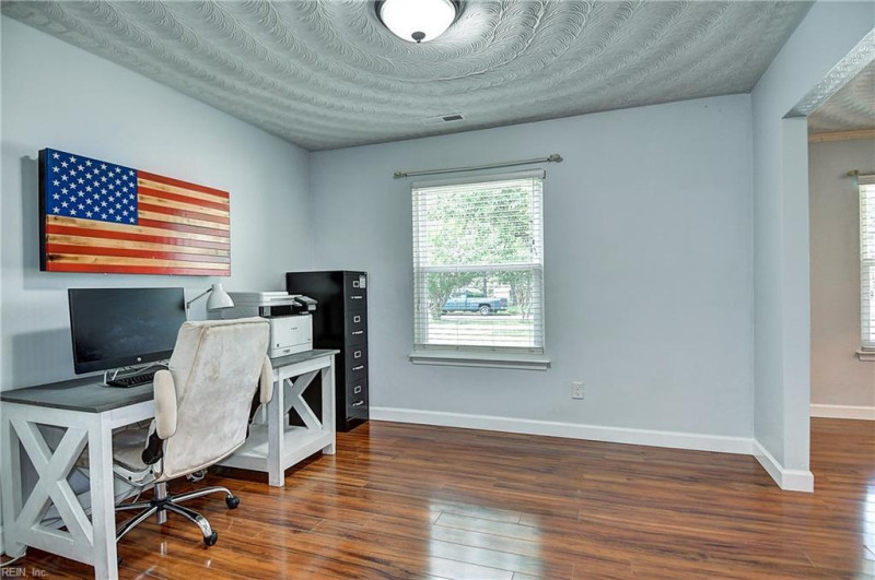 Photo 7 of 50 residential for sale in Virginia Beach virginia