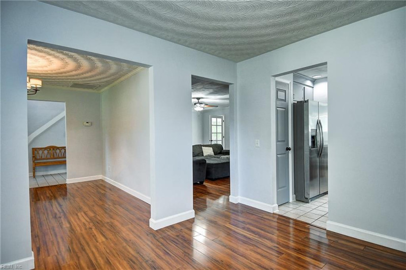 Photo 8 of 50 residential for sale in Virginia Beach virginia