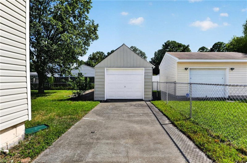 Photo 5 of 13 residential for sale in Portsmouth virginia Photo 5 of 13 residential for sale in Portsmouth virginia