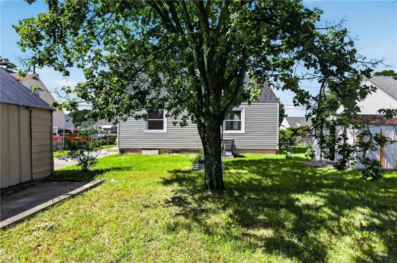 Photo 9 of 13 residential for sale in Portsmouth virginia Photo 9 of 13 residential for sale in Portsmouth virginia