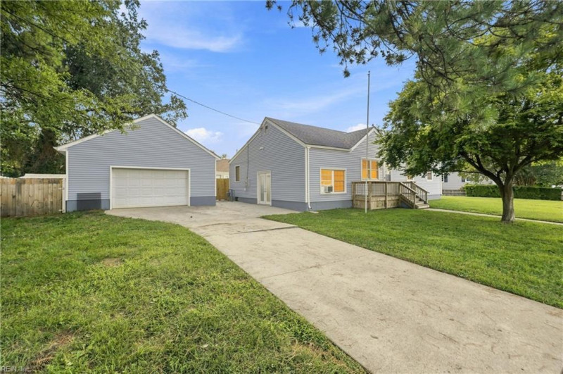 Photo 3 of 37 residential for sale in Norfolk virginia Photo 3 of 37 residential for sale in Norfolk virginia