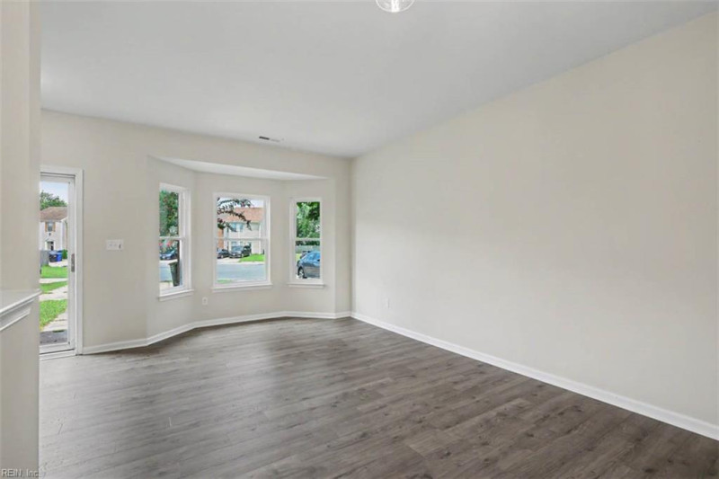 Photo 9 of 36 residential for sale in Portsmouth virginia Photo 9 of 36 residential for sale in Portsmouth virginia
