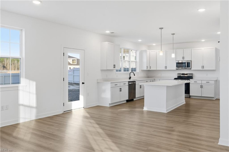 Photo 10 of 40 residential for sale in Chesapeake virginia Photo 10 of 40 residential for sale in Chesapeake virginia