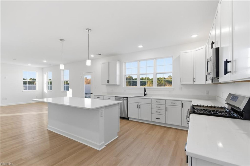 Photo 7 of 40 residential for sale in Chesapeake virginia Photo 7 of 40 residential for sale in Chesapeake virginia