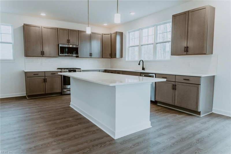 Photo 3 of 10 residential for sale in Chesapeake virginia Photo 3 of 10 residential for sale in Chesapeake virginia