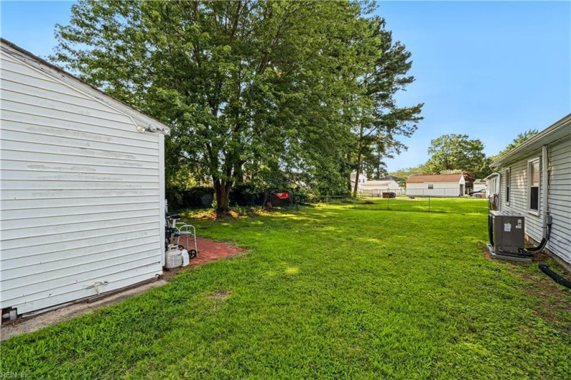 Photo 20 of 23 residential for sale in Hampton virginia