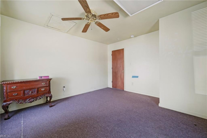 Photo 8 of 23 residential for sale in Hampton virginia