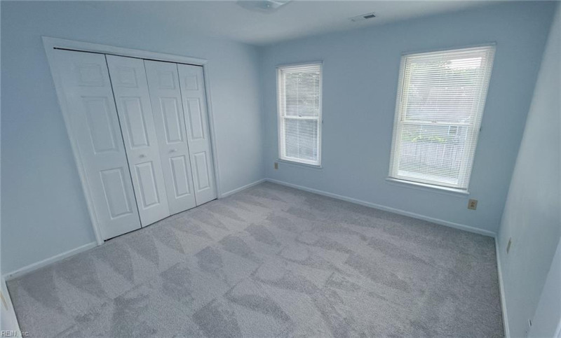 Photo 16 of 33 residential for sale in Virginia Beach virginia