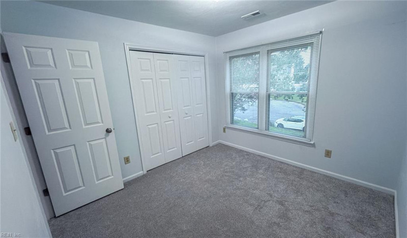 Photo 19 of 33 residential for sale in Virginia Beach virginia