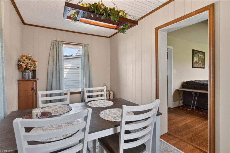 Photo 11 of 30 residential for sale in Suffolk virginia