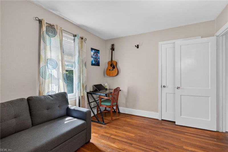 Photo 20 of 30 residential for sale in Suffolk virginia