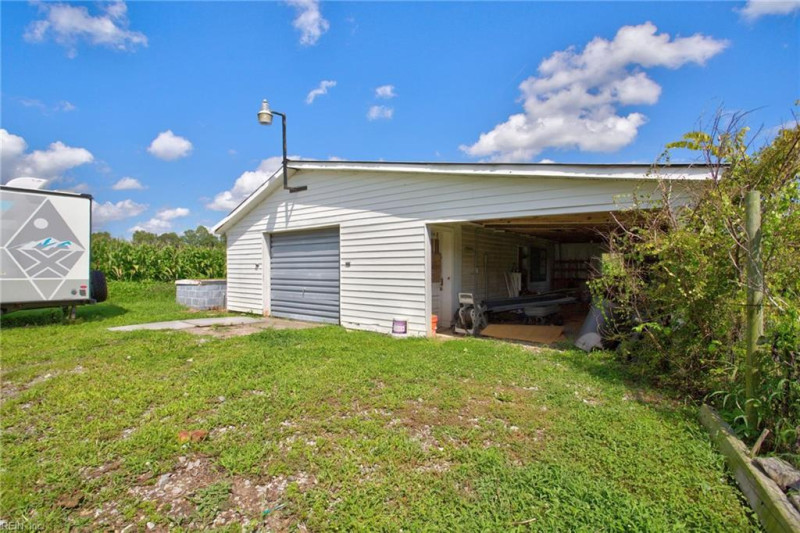 Photo 29 of 30 residential for sale in Suffolk virginia