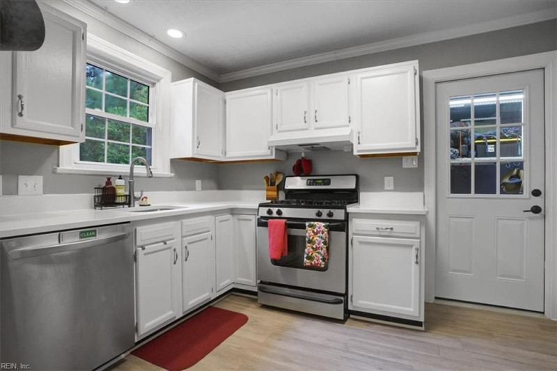 Photo 11 of 46 residential for sale in Norfolk virginia Photo 11 of 46 residential for sale in Norfolk virginia