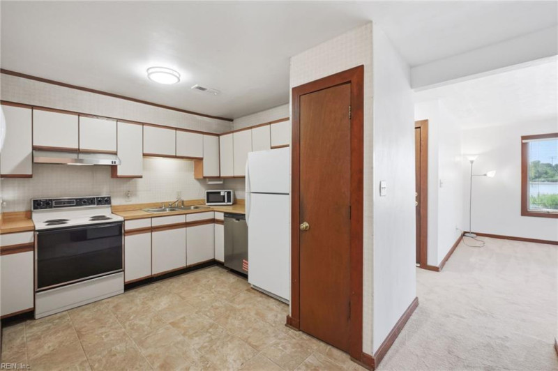 Photo 12 of 44 residential for sale in Portsmouth virginia Photo 12 of 44 residential for sale in Portsmouth virginia