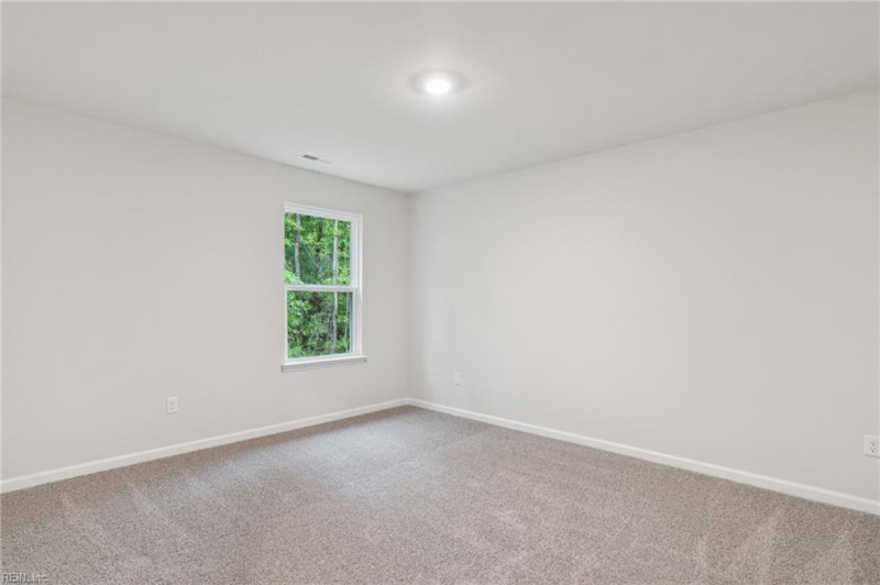 Photo 23 of 33 residential for sale in Suffolk virginia