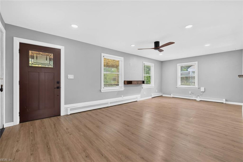 Photo 21 of 47 residential for sale in Norfolk virginia Photo 21 of 47 residential for sale in Norfolk virginia