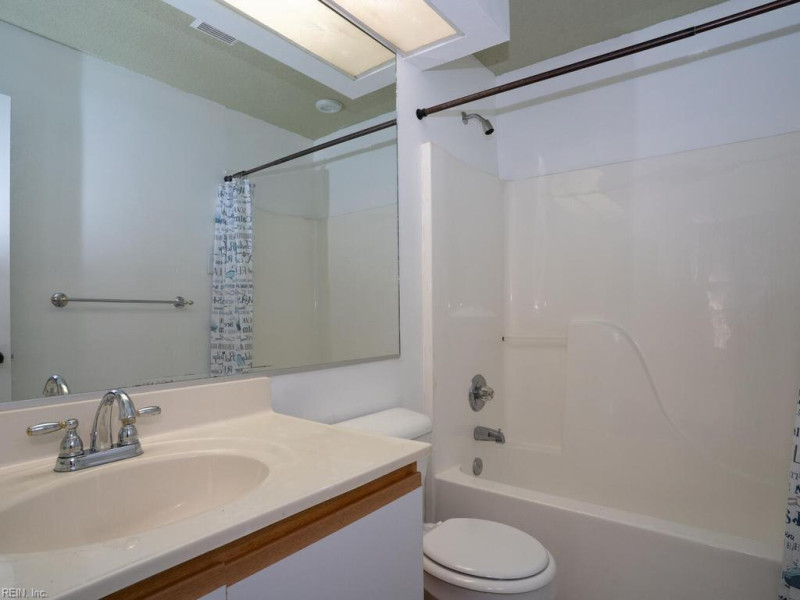 Photo 28 of 38 residential for sale in Portsmouth virginia Photo 28 of 38 residential for sale in Portsmouth virginia