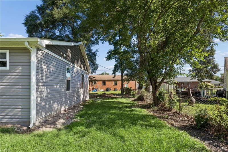 Photo 6 of 47 residential for sale in Newport News virginia Photo 6 of 47 residential for sale in Newport News virginia