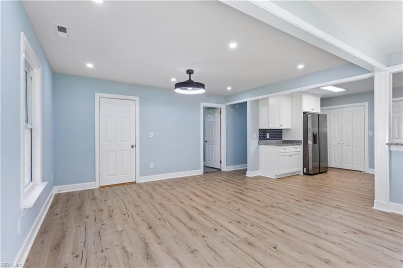 Photo 8 of 47 residential for sale in Newport News virginia Photo 8 of 47 residential for sale in Newport News virginia
