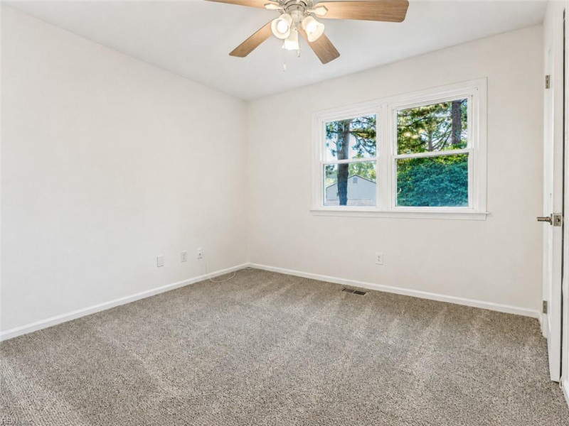 Photo 13 of 19 residential for sale in Hampton virginia