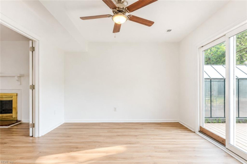Photo 8 of 19 residential for sale in Hampton virginia