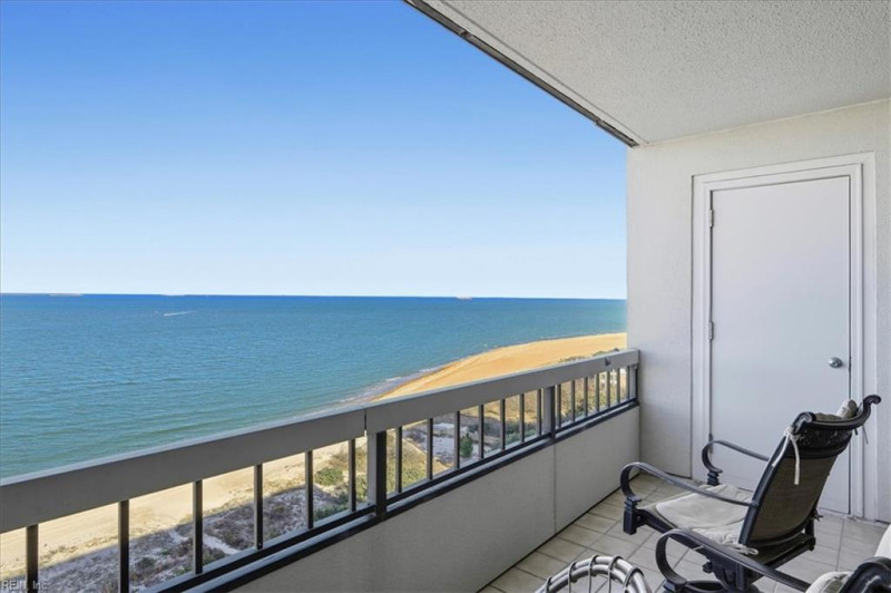Photo 3 of 34 residential for sale in Virginia Beach virginia Photo 3 of 34 residential for sale in Virginia Beach virginia