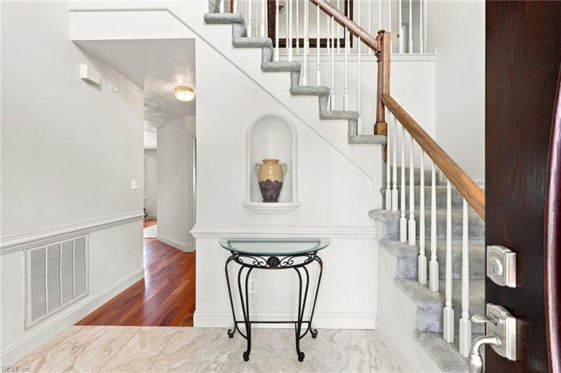 Photo 3 of 50 residential for sale in Chesapeake virginia Photo 3 of 50 residential for sale in Chesapeake virginia
