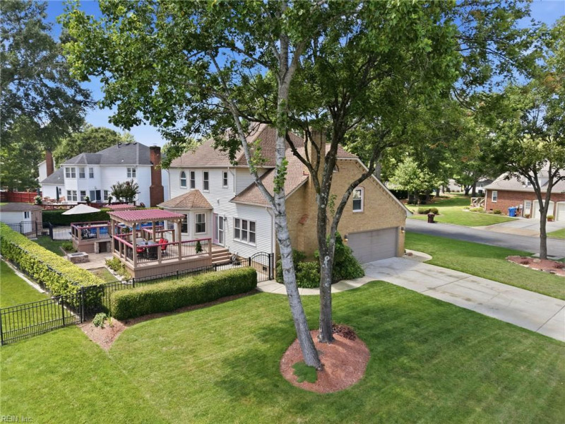 Photo 32 of 50 residential for sale in Chesapeake virginia Photo 32 of 50 residential for sale in Chesapeake virginia