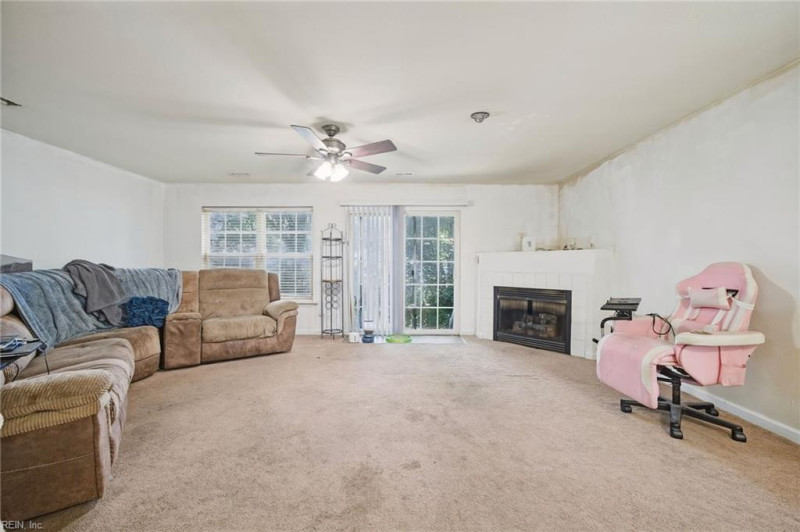 Photo 3 of 22 residential for sale in Portsmouth virginia Photo 3 of 22 residential for sale in Portsmouth virginia