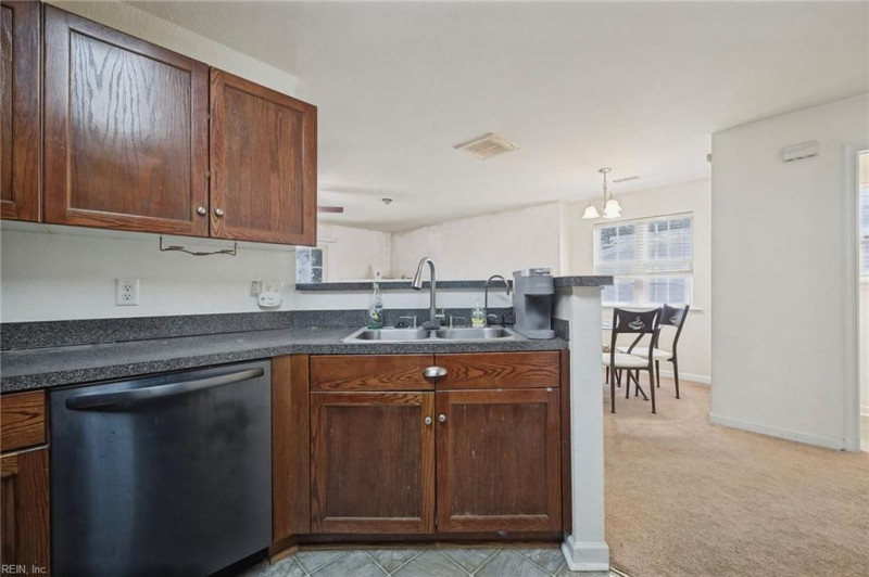 Photo 7 of 22 residential for sale in Portsmouth virginia Photo 7 of 22 residential for sale in Portsmouth virginia