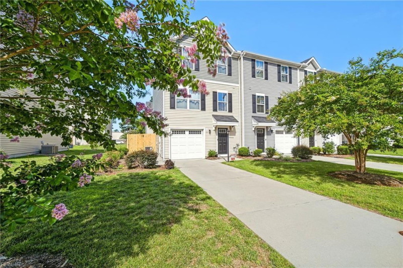 Photo 2 of 23 residential for sale in Hampton virginia Photo 2 of 23 residential for sale in Hampton virginia